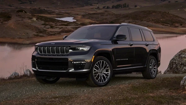 Компания Jeep отзывает Grand Cherokee L