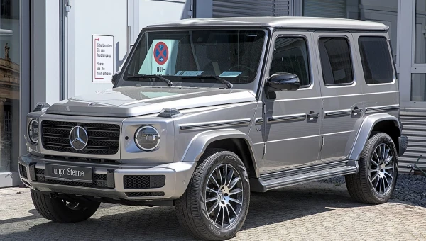 Mecedes-Benz G-Class на электричестве подешевел на 5 млн рублей