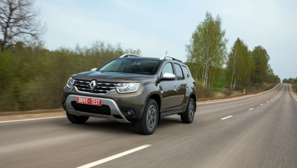 Эксперт «ЗР» Зиновьев рекомендует к покупке недорогой б/у Renault Duster 4х4