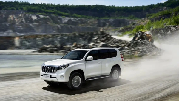 В Барнауле продают Toyota Land Cruiser Prado с пробегом за 9,2 млн рублей