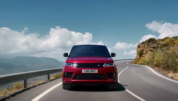 Бизнесмен Федотов потребовал 70 млн рублей за стук в двигателе Range Rover Sport