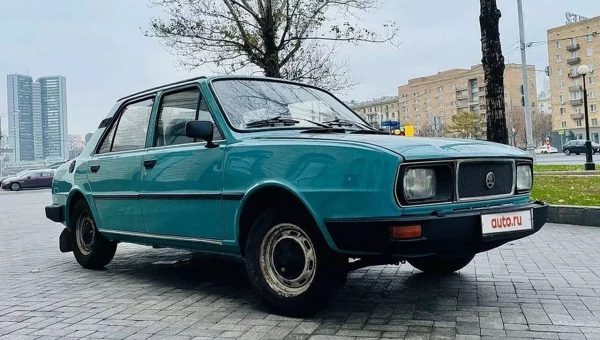 Настоящий раритет: 46-летняя Skoda 120 с пробегом 24 тысячи продаётся в Москве