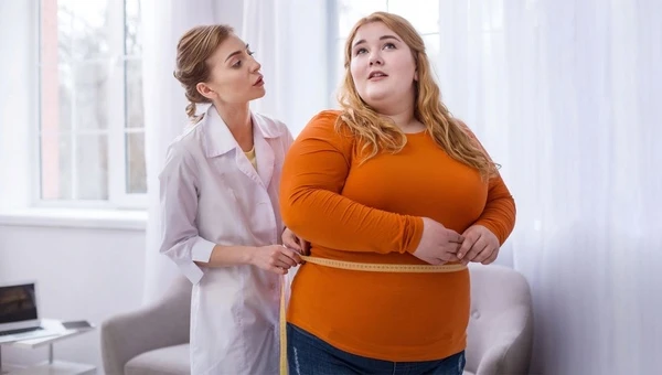 Диетолог Лазуренко: Дети страдают от ожирения из-за своих родителей