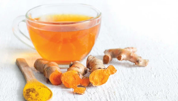 Nutratea: Чай с куркумой улучшает здоровье суставов