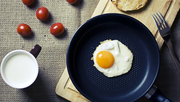 Food and Function: Яйца могут снизить риск развития остеопороза