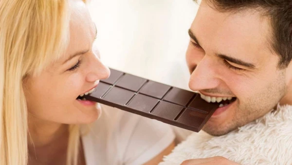 Food Bioscience: Темный шоколад увеличивает рост полезных бактерий в кишечнике