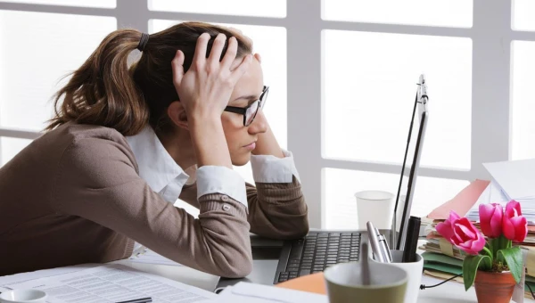 Тренер Агапова: Длительное сидение за рабочим столом может вызвать депрессию