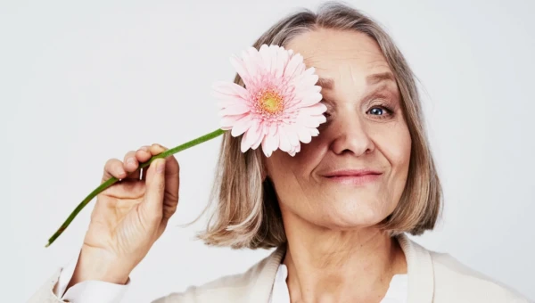 Aging: Постменопауза изменяет функциональные связи и структуру мозга