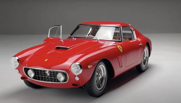 Amalgam Collection показал коллекционную игрушечную модель Ferrari 250 GT