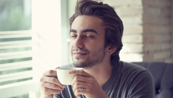 Диетолог Манакер: Кофе – лучший напиток для облегчения запоров