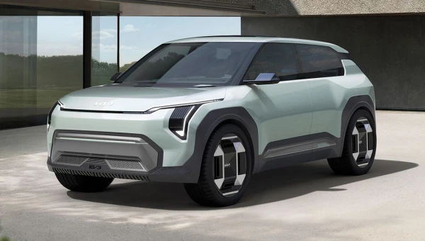 Kia представила новый электрокроссовер EV3 от 3,16 млн рублей