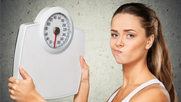 Врач Лазуренко: Быстрое похудение приводит к обратному набору веса