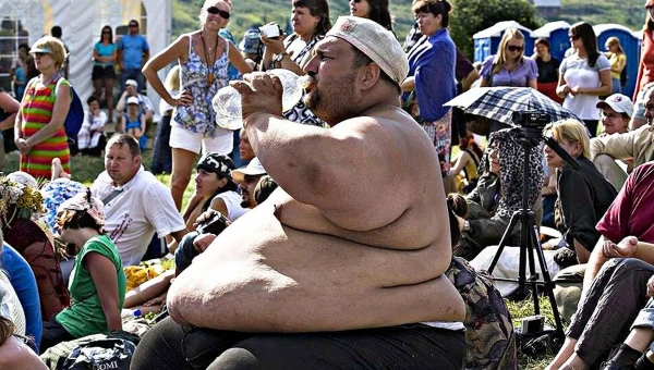 Замминистра здравоохранения РФ Камкин: Треть населения страны страдает ожирением