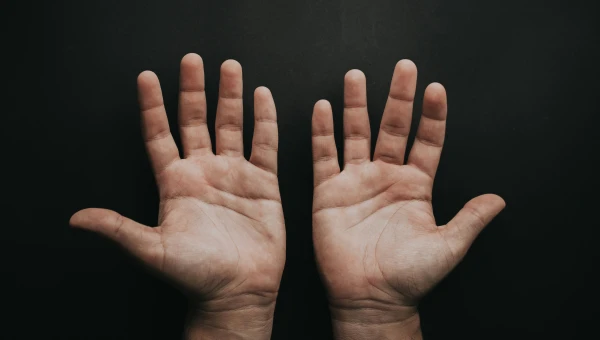 В МЭИ создали перчатку для считывания сигналов о движении руки