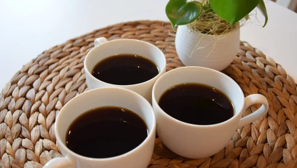 Врач Павлова рекомендовала выпивать по три чашки кофе в день для долголетия