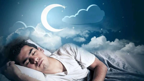 Сомнолог Белов рассказал, что во время сна мозг не только спит, но и бодрствует