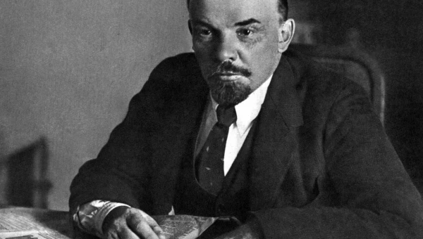 Ученые опровергли гениальность Ленина и нашли в его мозгу следы нейросифилиса