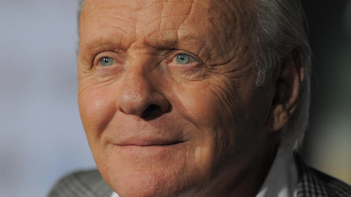 85-летний Энтони Хопкинс стал звездой Интернета, станцевав под «Mambo ...