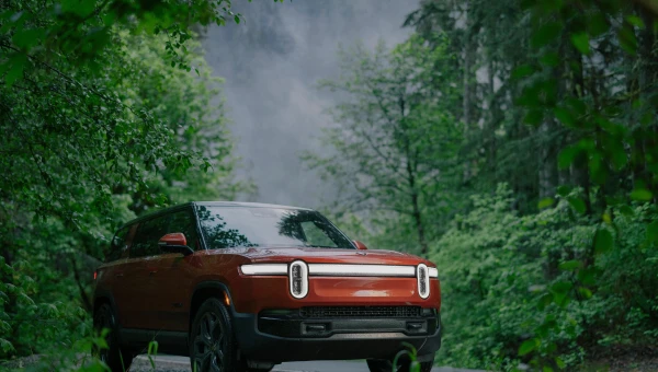 Владельцам новых моделей Rivian R1 не нужен ключ для доступа в автомобиль